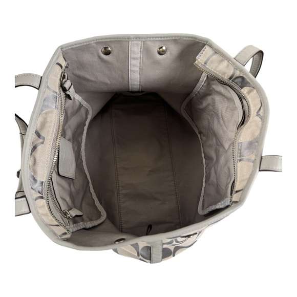 Coach Hampton Weekend Signature Stripe Tote - Picture 6 of 9